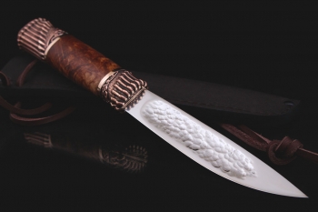 Якутский нож средний "БЫHAХ" кованая 95х18. Рукоять бронза, карельская береза.